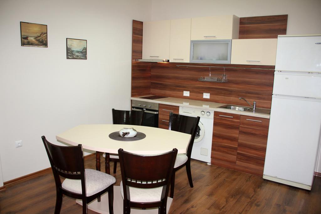 Diva Apartment Варна Екстер'єр фото